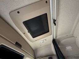 MERCEDES-BENZ 1843 Actros Retarder ACC Stream Space ADR