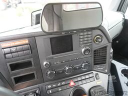 Mercedes-Benz Mercedes-Benz Antos 2540 6×2-4 / HIAB