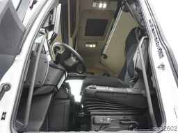 Mercedes-Benz Actros 2545 MP5 / 60 tho. km / Palfinger