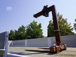 Mercedes-Benz Arocs 1827 4x2 / 70 tho km!!! / Fassi