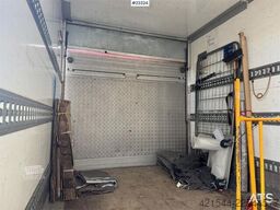 Ford Transit 8-pallet box truck – repair object