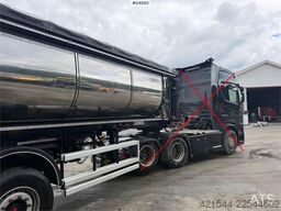 Carnehl tip semi with new chapel