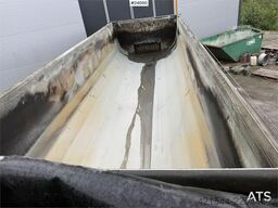 Carnehl tip semi with new chapel