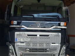 Volvo FH16 650 6x4 Tipper Truck – Snow Plough Equipped –