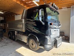 Volvo FH16 650 6x4 Tipper Truck – Snow Plough Equipped –