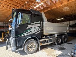 Volvo FH16 650 6x4 Tipper Truck – Snow Plough Equipped –