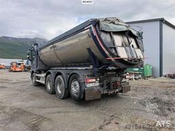 Volvo FH16 8x4 Tipper Truck with Asphalt Body and Stone