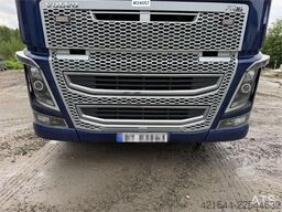 Volvo FH16 8x4 Tipper Truck with Asphalt Body and Stone
