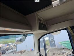 Volvo FH16 8x4 Tipper Truck with Asphalt Body and Stone