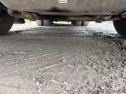 Volvo FH16 8x4 Tipper Truck with Asphalt Body and Stone
