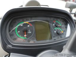 Case IH Luxxum 100 Agricultural tractor / 2800 M