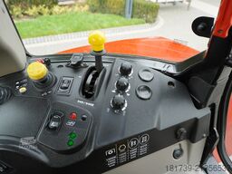 Case IH Luxxum 100 Agricultural tractor / 2800 M