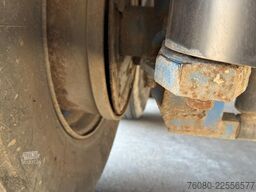 Renders ROC12.27N (DRUM BRAKES / FREINS TAMBOURS / REMO...