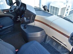 MERCEDES-BENZ Actros 1843 4x2 E6 AHK Retarder Fahrschulpedale