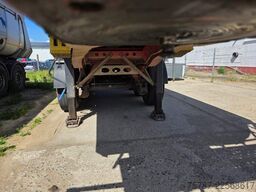 SCHMITZ CARGOBULL ca. 26 cbm Hlabrund Hinterkipper, Lift