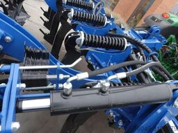  Multi purpose subsoiler U638 4 m 12 dents