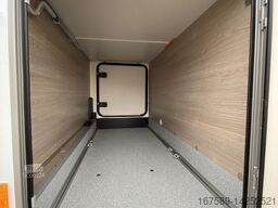 BÜRSTNER Lineo T 690 G, Winterpaket,6E,XENON,SAT,TV,RFK