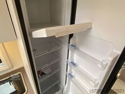 BÜRSTNER Lineo T 690 G, Winterpaket,6E,XENON,SAT,TV,RFK