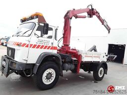 Renault TRM 4000 depannage /grue 4x4