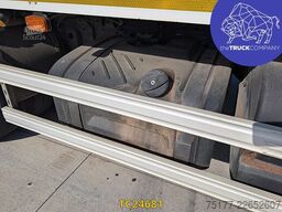 Renault Premium 320