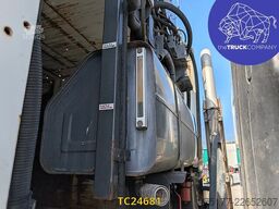 Renault Premium 320