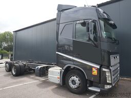 Volvo FH 420 6x2 chassis truck