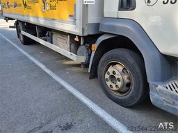 DAF LF 180 FA with side opening and lift