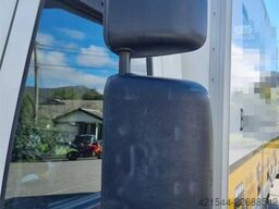 DAF LF 180 FA with side opening and lift