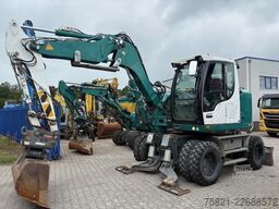 Liebherr A910 Compact