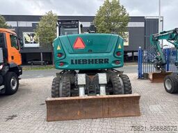 Liebherr A910 Compact