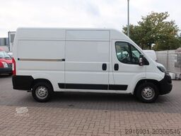 PEUGEOT Boxer Kasten Hochraum 333 L2H2 Pro BlueHDi 140 S
