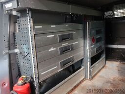 VOLKSWAGEN T5 1.Hand / 4Motion / Werkstatt / SHZ / FN: 172
