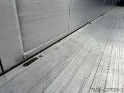 KNAPEN K600 SCHUBBODEN, SEITENTüREN , 87M³, LIFTACHSE, ALU-FELGEN,