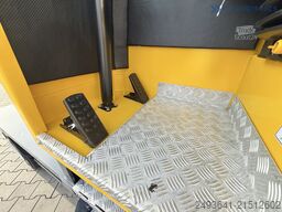 Combilift C5000XL GAS TRIPLEX 6000 EXTENDABLE FORK