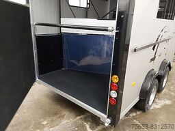 Cheval Liberté Maxi 3 Frontausstieg Sattelraum 3 Pferde