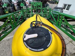 John Deere 740 27m Section Control