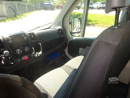 FIAT Ducato Maxi Doka Pritsche Fassi Ladekran