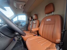 Ford Transit 3.139km!Paardenwagen hengsten uitvoerin...