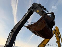 VOLVO EC300EL