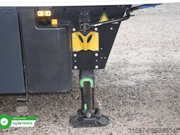 SCHMITZ CARGOBULL SKO FP 60 ThermoKing SLXi 300