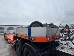 GOLDHOFER STZ-L4(205)A 76 cm Ladehöhe gelenkt ausziehbar