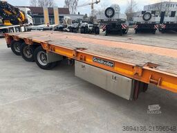 GOLDHOFER STZ-L3-37/80A 7,5 m ausziehbar 3x gelenkt