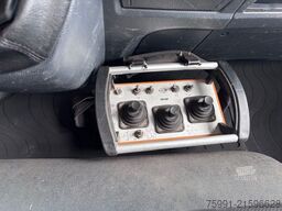 IVECO IVECO 150E28 Meiller Dreiseitenkipper Ladekran