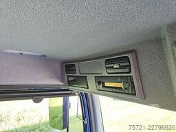 MERCEDES-BENZ ATEGO 1223 FRC 12-28 LIFT A/C