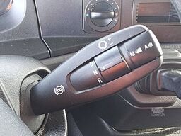 MERCEDES-BENZ ATEGO 1223 FRC 12-28 LIFT A/C