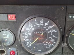 MERCEDES-BENZ LP 813