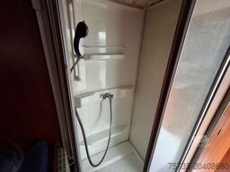 MERCEDES-BENZ LP 813