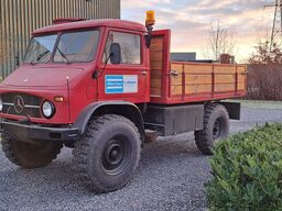 Mercedes-Benz Unimog 400