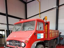 Mercedes-Benz Unimog 400