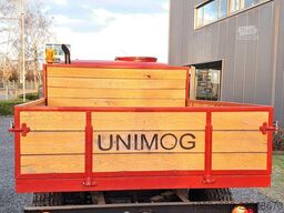 Mercedes-Benz Unimog 400